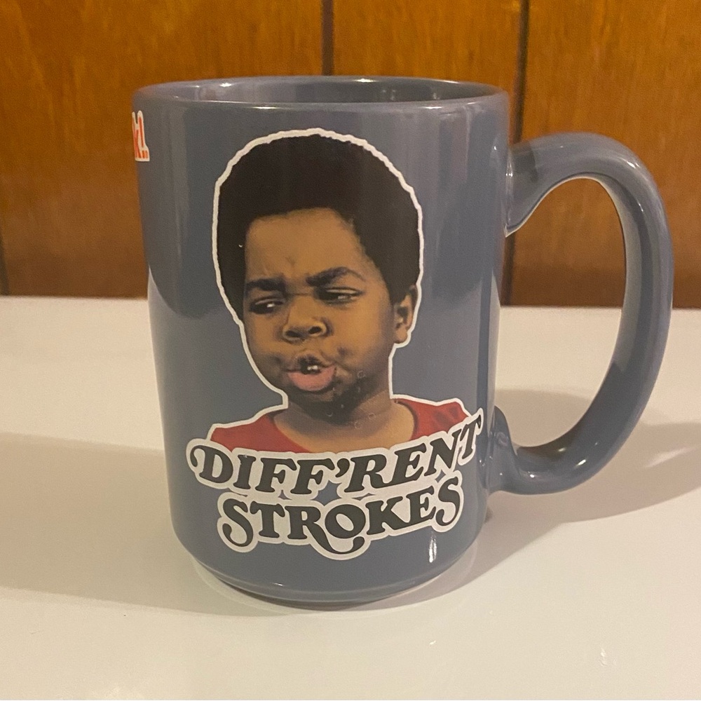 🔴Coffee Mug Featuring “Different Strokes”